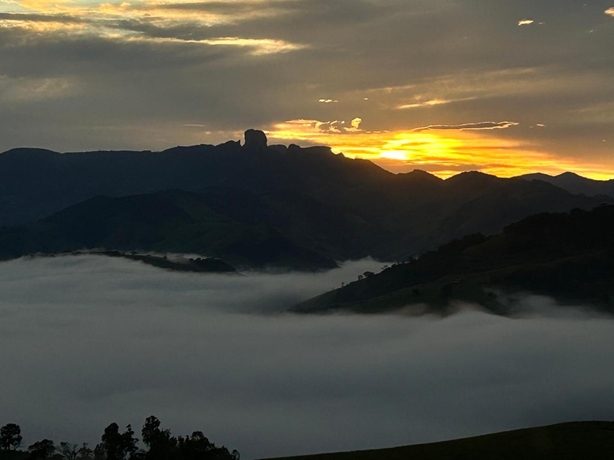 Pousada Terra Dos Passaros Сан-Бенту-ду-Сапукаи Экстерьер фото